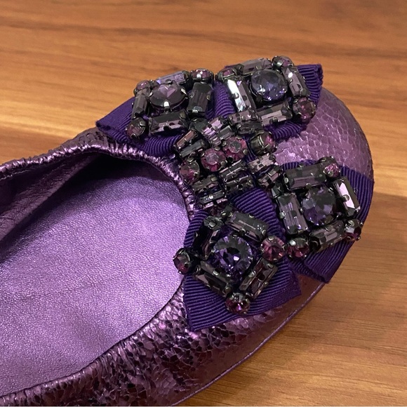 TORY BURCH Azalea Jeweled Bow Metallic Purple Ballerina Ballet Flats Size 8.5M - Picture 15 of 16
